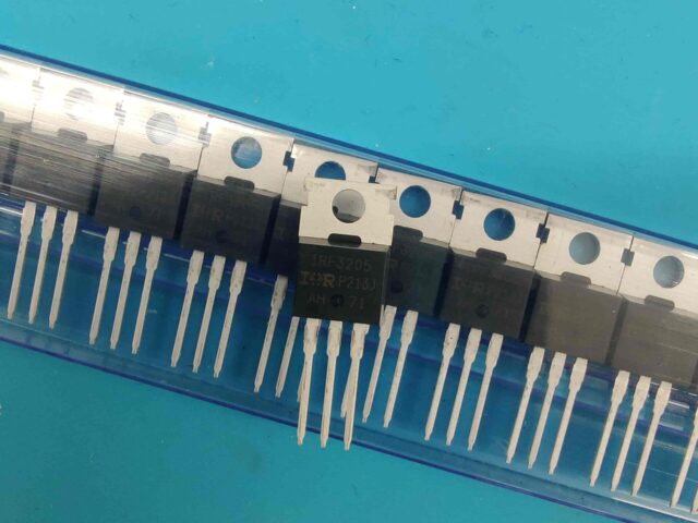 Транзистор International Rectifier IOR IRF3205